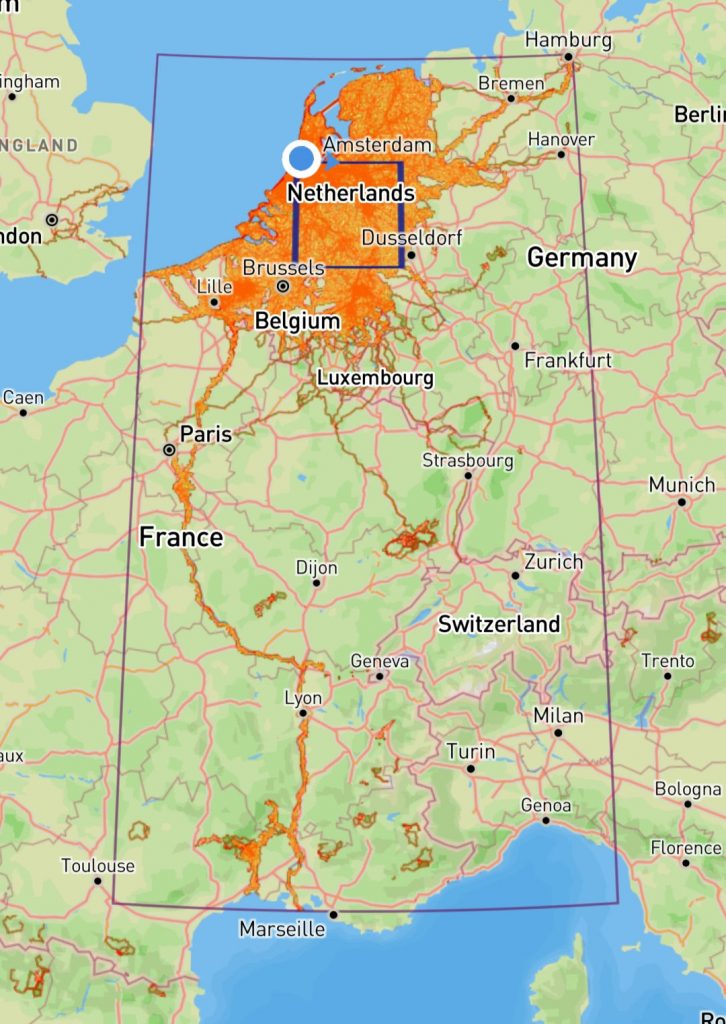 Yorick cluster reaches from Hamburg, Germany, to the Mediterranean coast south of Montpellier, France. Max cluster span: 1.087